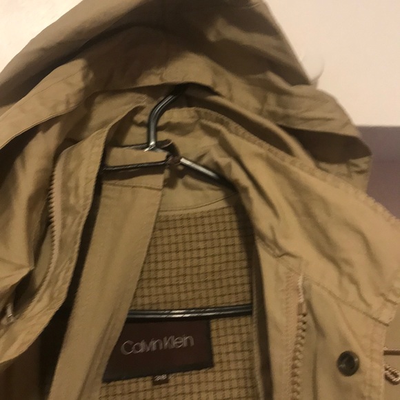 Khaki Kelvin Cline trench coat 51” - Picture 2 of 8